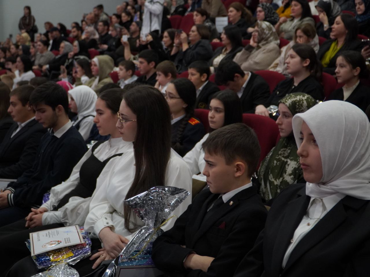 Победителей и призёров республиканских профессиональных конкурсов отметили в Истпарке